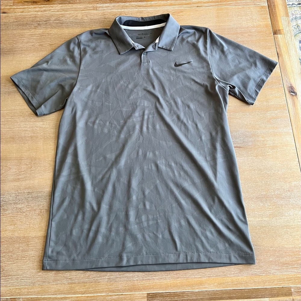 Men’s Large Grey Nike Golf shirt